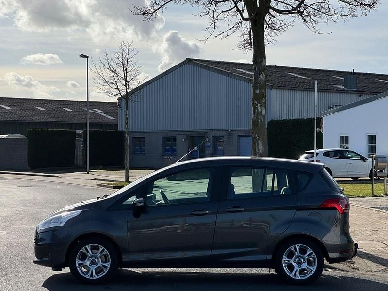 Gebraucht Ford B-MAX Trend 101 PS (74 kW) 2017 Grau Van / Kleinbus