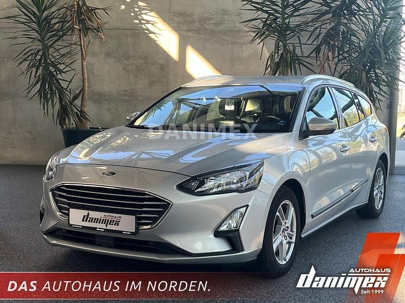 Gebraucht Ford Focus Cool & Connect 120 PS (88 kW) 2019 Silber Kombi