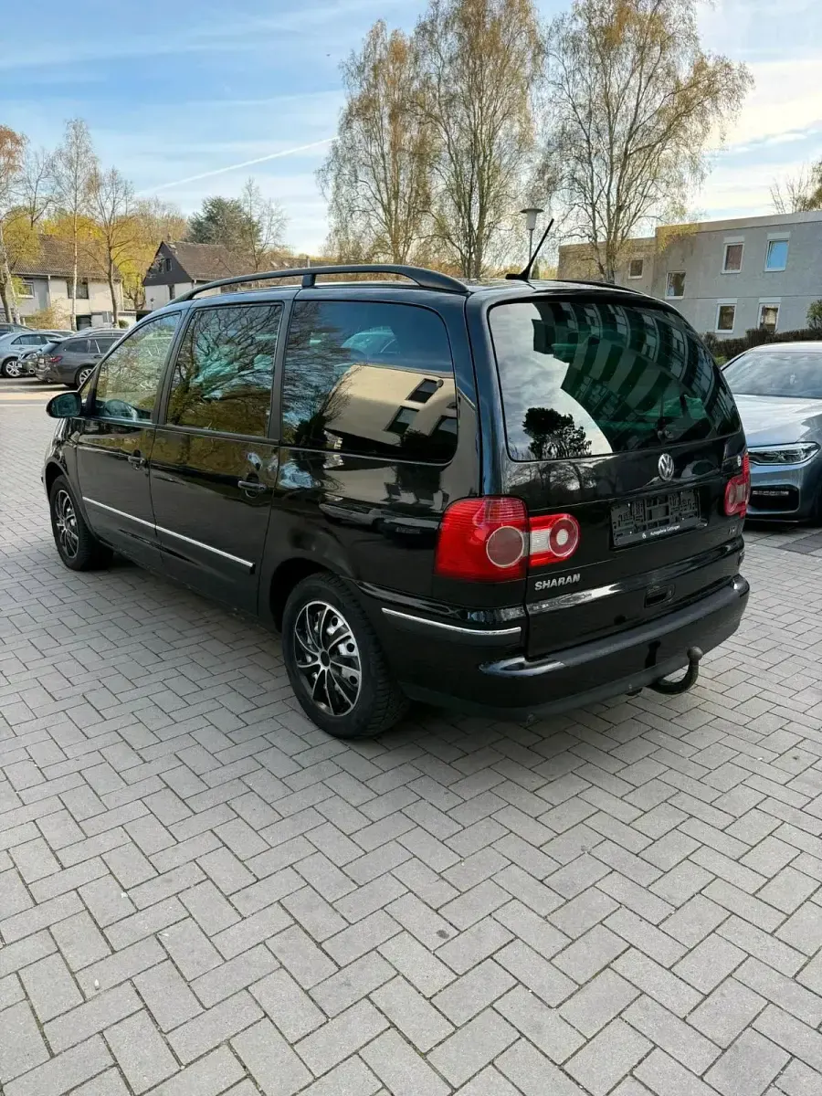 Brugt VW Sharan 140 HK (102 kW) 2008 Sort MPV