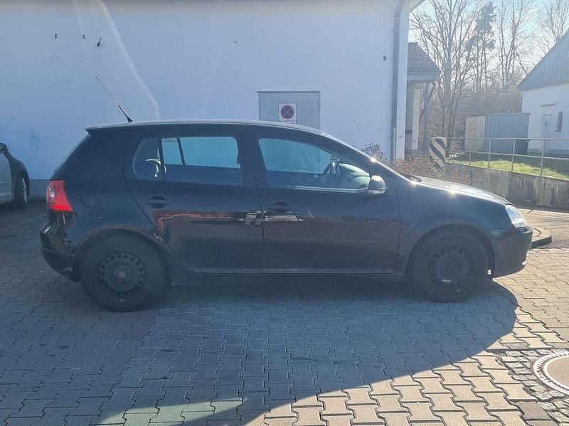 Gebraucht VW Golf V Trendline 105 PS (77 kW) 2007 Schwarz Limousine