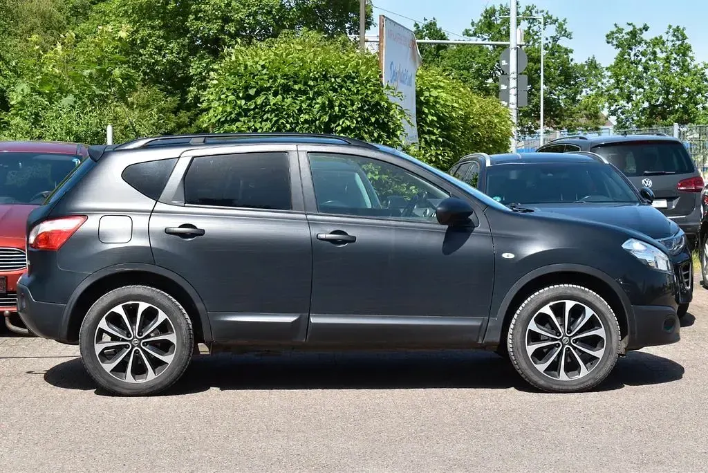 Gebraucht Nissan Qashqai 360º 131 PS (96 kW) 2013 Blau SUV