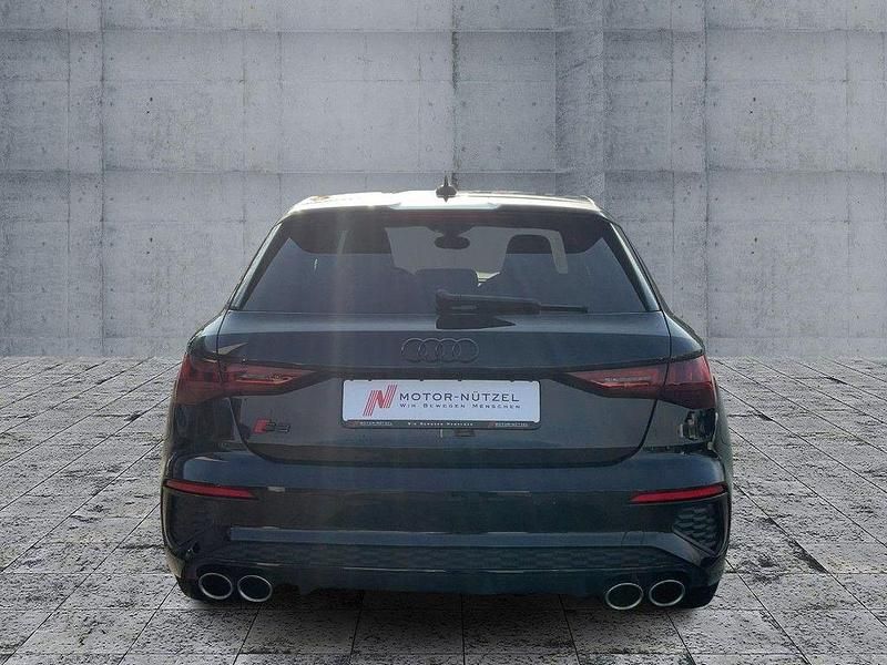 Gebraucht Audi S3 Design 310 PS (228 kW) 2021 Mythosschwarz metallic Limousine