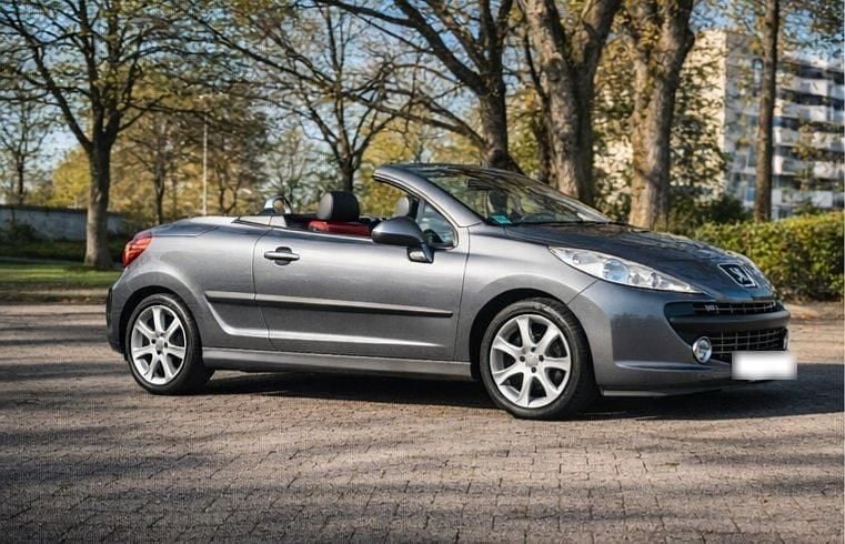 Gebraucht Peugeot 207 CC Platinum 109 PS (80 kW) 2007 Grau Cabrio