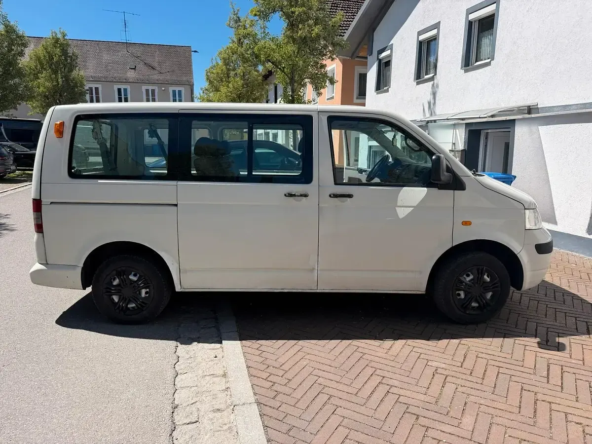 Usata VW Transporter 63 CV (46 kW) 2004 Bianco Furgone