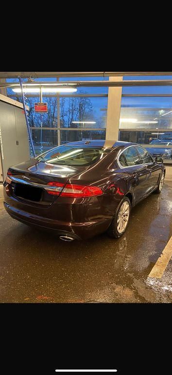 Gebraucht Jaguar XF 190 PS (139 kW) 2011 Limousine