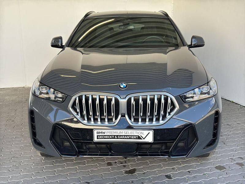 Grau Gebraucht 2025 BMW X6 M Sport SUV | 80.640 € (Fairer Preis) - Bild 1/4