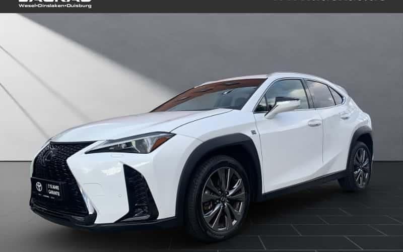 Weiß Gebraucht 2024 Lexus UX 300h Sport Design Packet SUV | 35.950 € (Guter Preis) - Bild 1/4