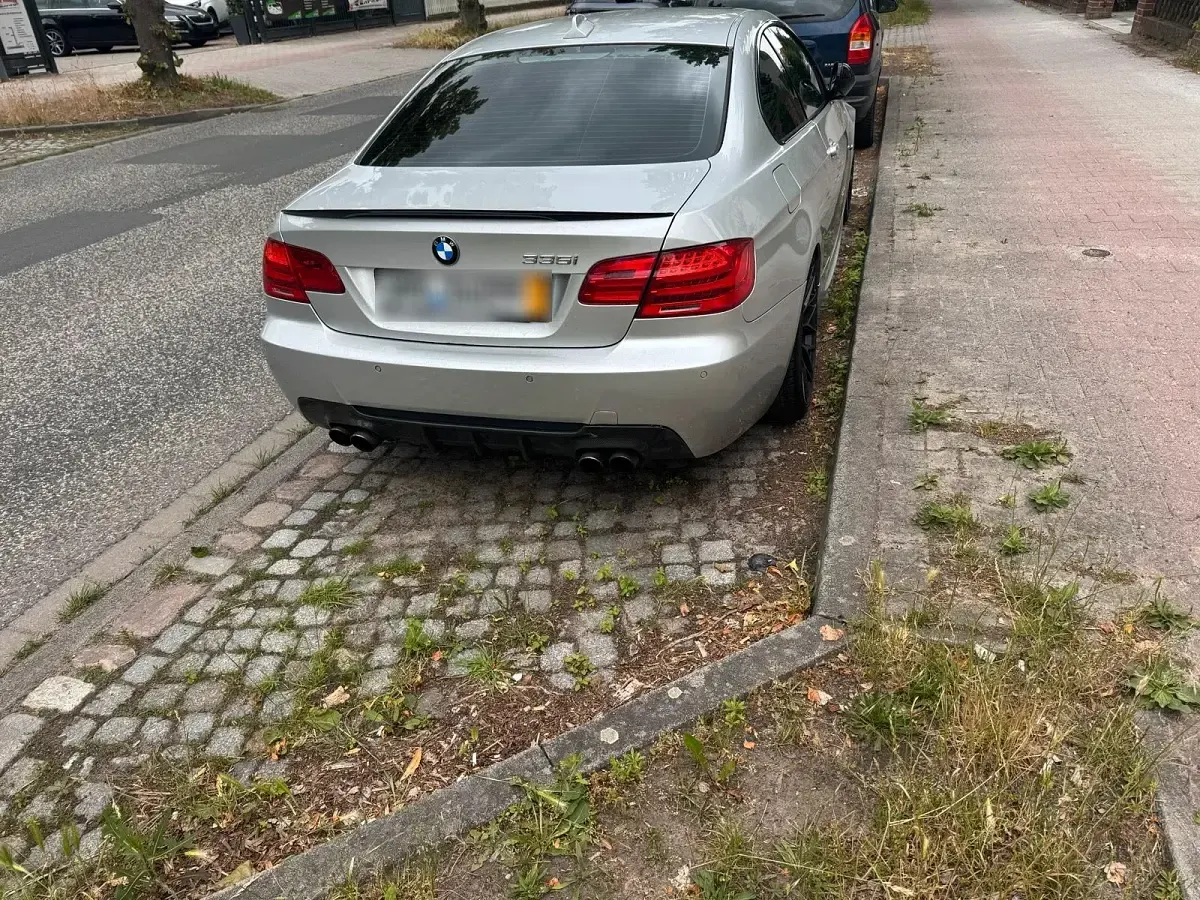 Gebraucht BMW 335 Performance 400 PS (294 kW) 2010 Silber Coupé
