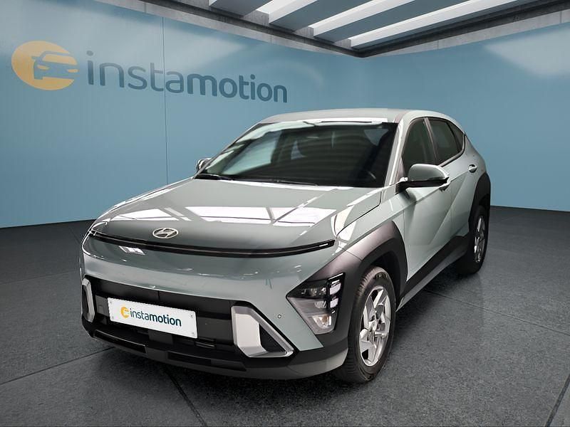 Grün Neu 2025 Hyundai Kona SUV | 27.399 € (Fairer Preis) - Bild 1/4