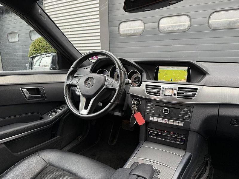 Gebraucht Mercedes E250 Ambition 211 PS (155 kW) 2015 Grau Kombi
