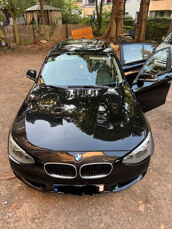 Schwarz Gebraucht 2012 BMW 116 Kleinwagen | 9.100 € (Fairer Preis) - Bild 1/4