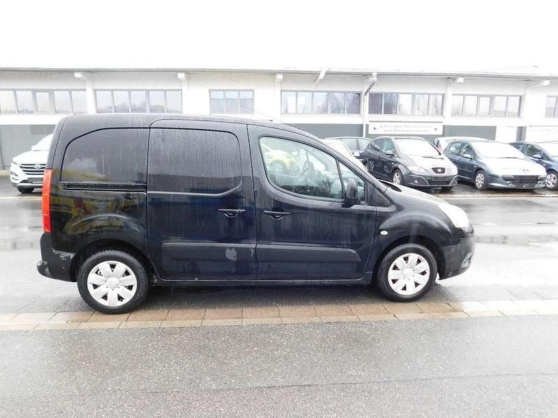 Gebraucht Citroën Berlingo 75 PS (55 kW) 2011 Schwarz Van / Kleinbus