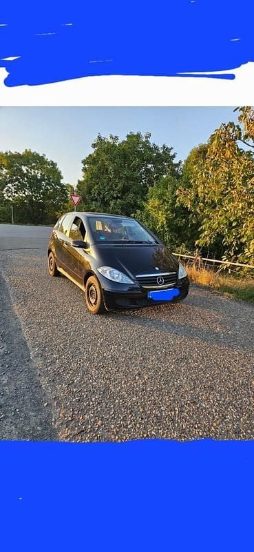 Schwarz Gebraucht 2004 Mercedes A170 Kleinwagen | 1.500 € (Fairer Preis) - Bild 1/4