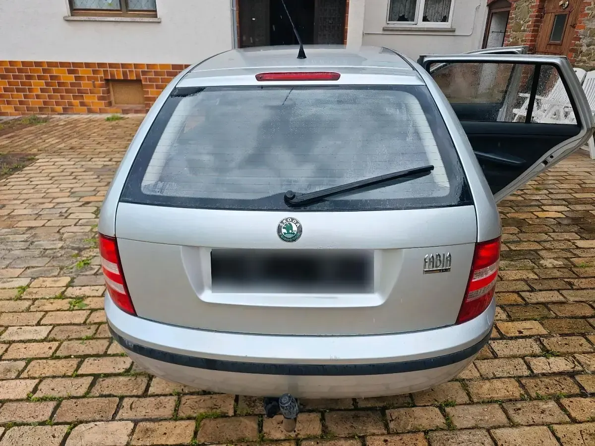 Gebraucht Skoda Fabia 75 PS (55 kW) 2005 Silber Kombi