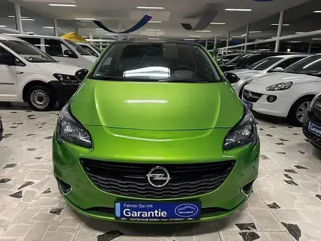 Gebraucht Opel Corsa Color Edition 116 PS (85 kW) 2015 Grün Kleinwagen