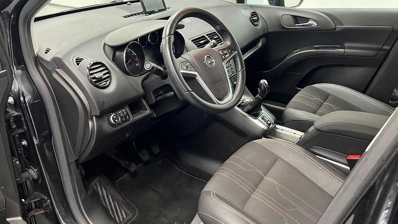 Second-hand Opel Meriva 101 CP (74 kW) 2012 Negru Monovolum