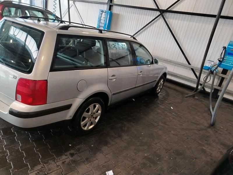 Gebraucht VW Passat 125 PS (91 kW) 1999 Kombi