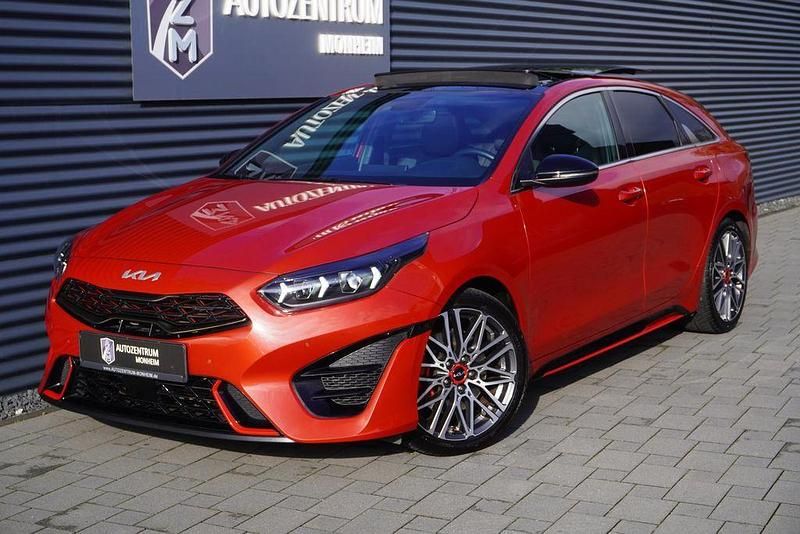 Gebraucht Kia ProCeed GT GT 204 PS (150 kW) 2022 (aa9) infrarot met. Kleinwagen