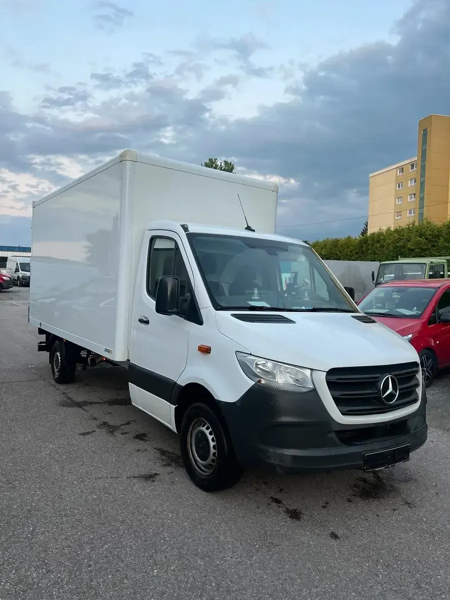 Gebraucht Mercedes Sprinter 163 PS (119 kW) 2019 Weiß Van