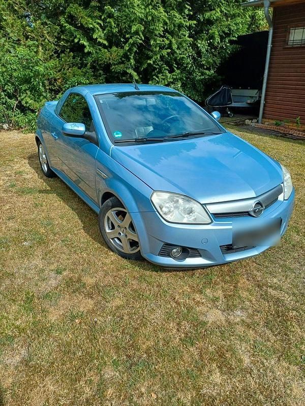 Blau Gebraucht 2005 Opel Tigra Enjoy Cabrio | 2.150 € (Fairer Preis) - Bild 1/4