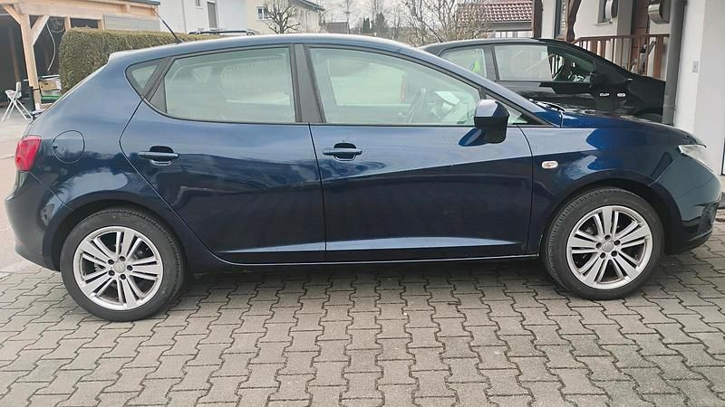 Gebraucht Seat Ibiza 86 PS (63 kW) 2010 Blau Kleinwagen