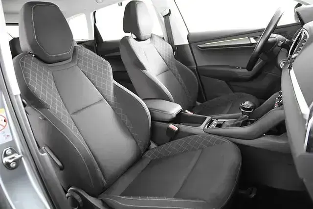 Gebraucht Skoda Karoq 150 PS (110 kW) 2020 Grau SUV