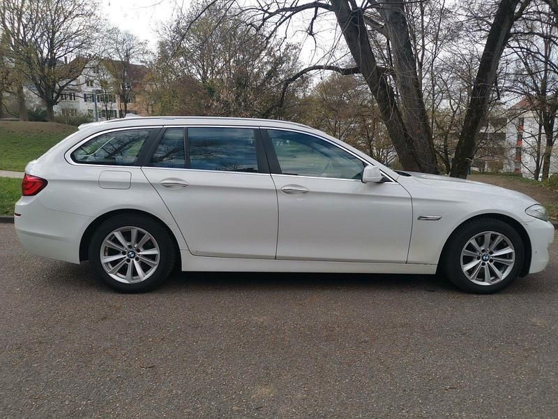Gebraucht BMW 520 184 PS (135 kW) 2013 Weiß Kombi