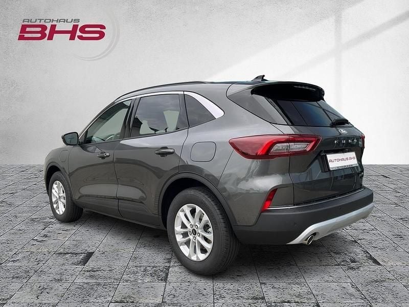 Neu Ford Kuga Titanium 152 PS (111 kW) 2025 Magneticgrau (grau) SUV