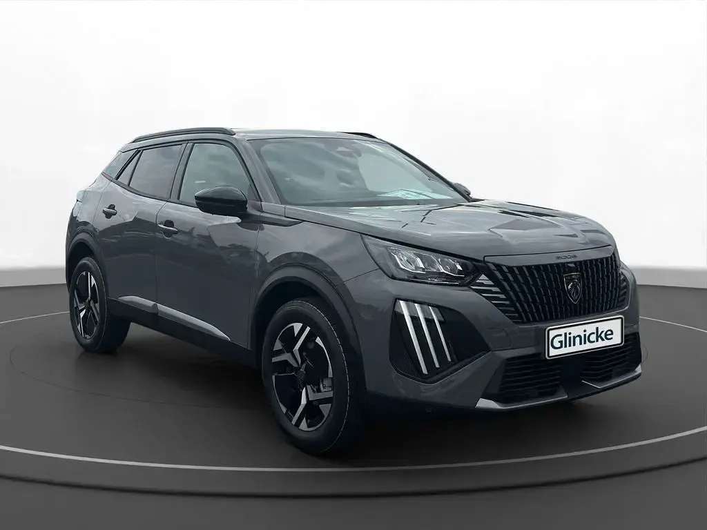 Gebraucht Peugeot 2008 Allure 131 PS (96 kW) 2026 Grau/typ aussenverkleidung met SUV