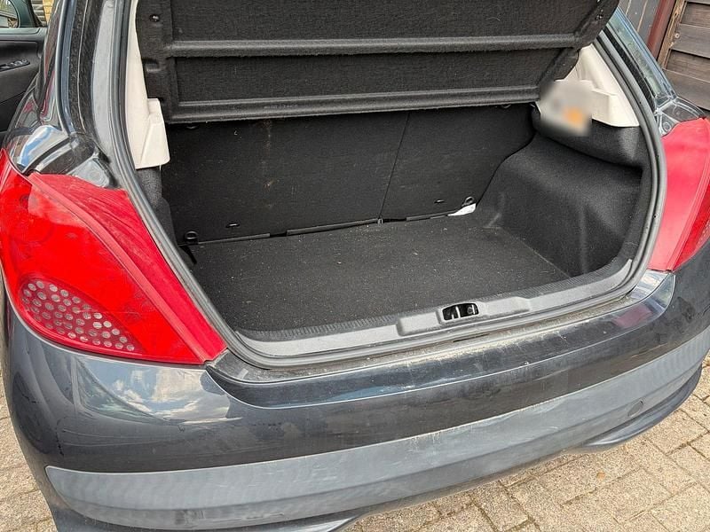 Gebraucht Peugeot 207 95 PS (69 kW) 2007 Schwarz Limousine