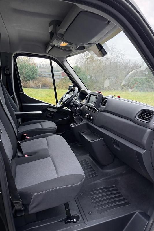 Gebraucht Renault Master 136 PS (100 kW) 2020 Schwarz Van / Kleinbus