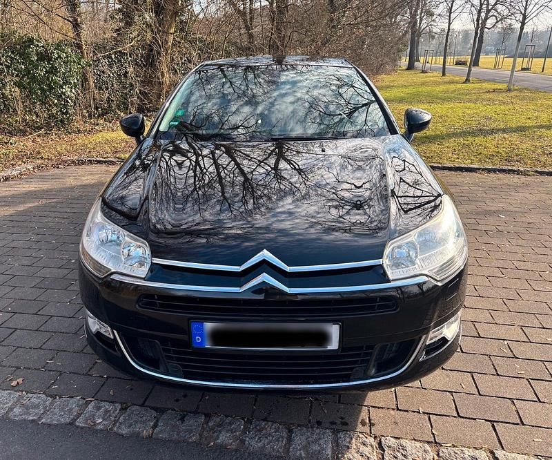 Schwarz Gebraucht 2010 Citroën C5 Exclusive Limousine | 4.900 € (Etwas zu teuer) - Bild 1/4