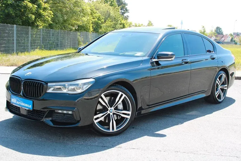 Gebraucht BMW 730 M Sport 265 PS (194 kW) 2015 Schwarz Limousine