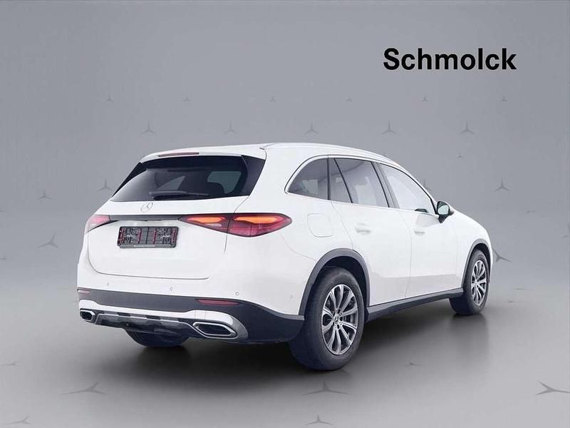 Gebraucht Mercedes GLC220 Avantgarde 197 PS (144 kW) 2023 Weiß SUV
