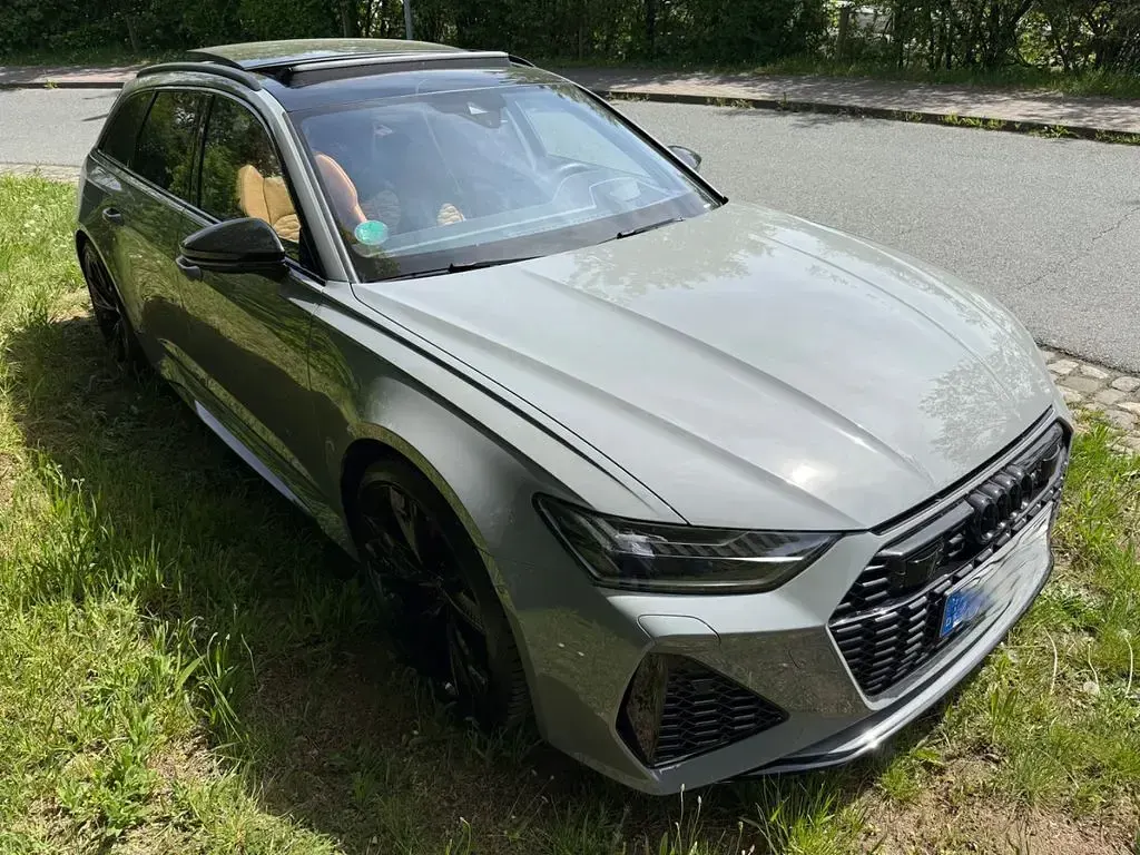 Gebraucht Audi RS6 Performance 630 PS (463 kW) 2025 Grau Kombi
