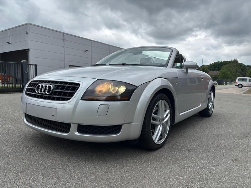 Silber Gebraucht 2006 Audi TT Roadster Sport Cabrio | 6.450 € (Fairer Preis) - Bild 1/4