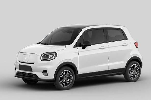 Gebraucht Leapmotor T03 69 kW (95 PS) 2025 Weiß Kleinwagen