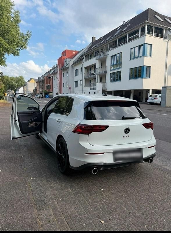 Gebraucht VW Golf VIII GTI 2024 Weiß Kleinwagen