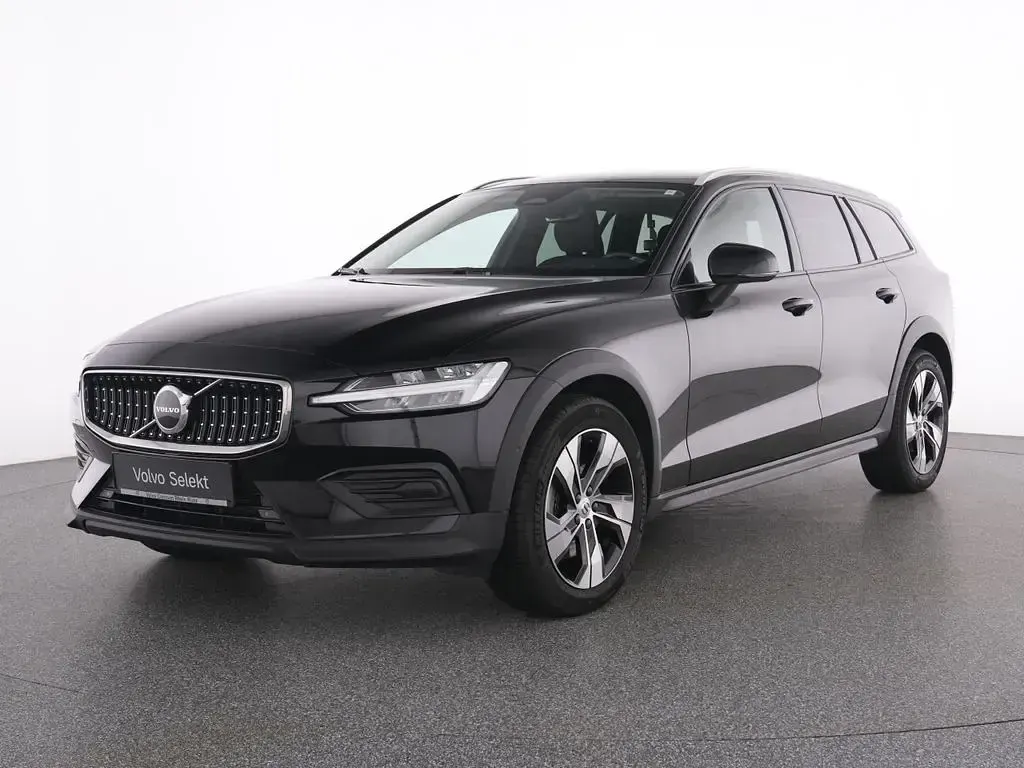 Occasion Volvo V60 CC Plus 197 ch (144 kW) 2023 Noir Break