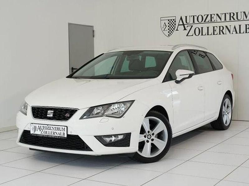 Weiss Gebraucht 2014 Seat Leon Limousine | 7.390 € (Superpreis) - Bild 1/4