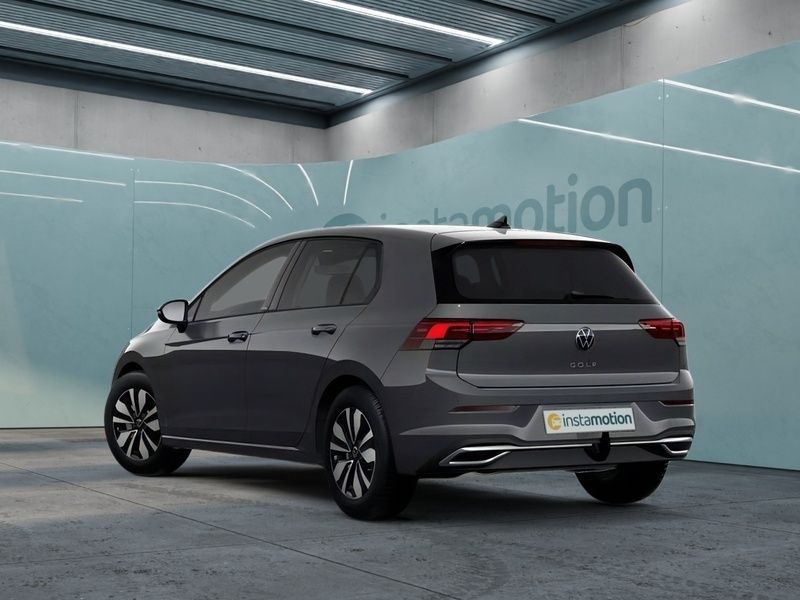 Gebraucht VW Golf VIII Move 150 PS (110 kW) 2024 Grau Limousine