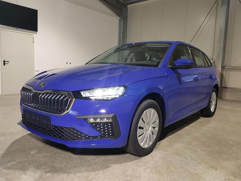 Energyblau Neu 2025 Skoda Scala Kleinwagen | 20.150 € (Superpreis) - Bild 1/4