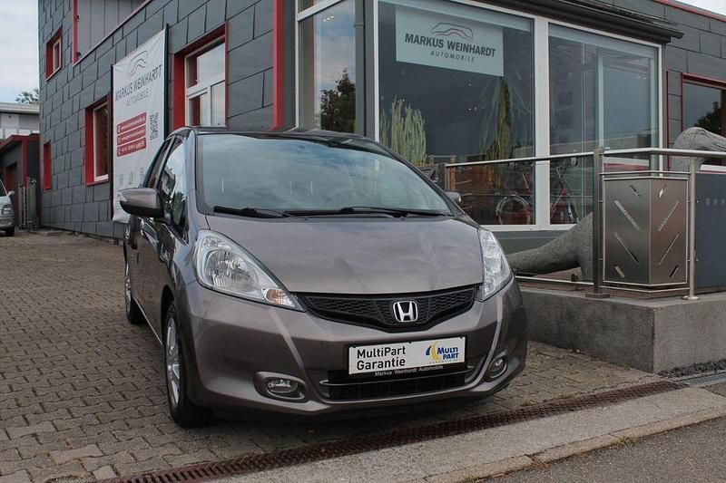 Gebraucht 2014 Honda Jazz Comfort Plus Kleinwagen | 8.909 € (Teuer) - Bild 1/4