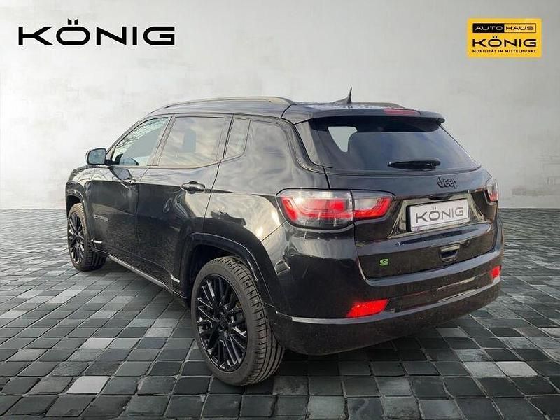 Gebraucht Jeep Compass Altitude 131 PS (96 kW) 2023 Schwarz SUV