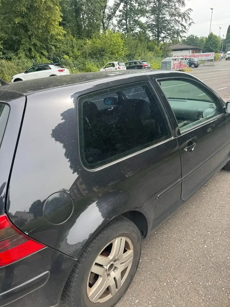Gebraucht VW Golf IV 102 PS (75 kW) 2000 Schwarz Limousine