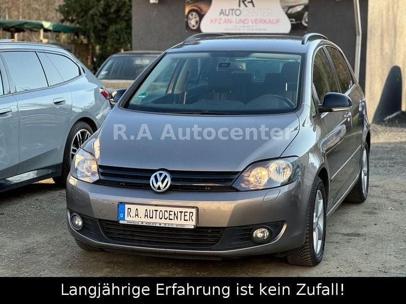Gebraucht VW Golf VII Match 122 PS (89 kW) 2013 Braun Limousine