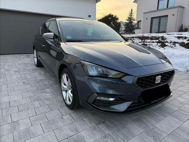 Gebraucht Seat Leon FR 204 PS (150 kW) 2020 Grau Limousine
