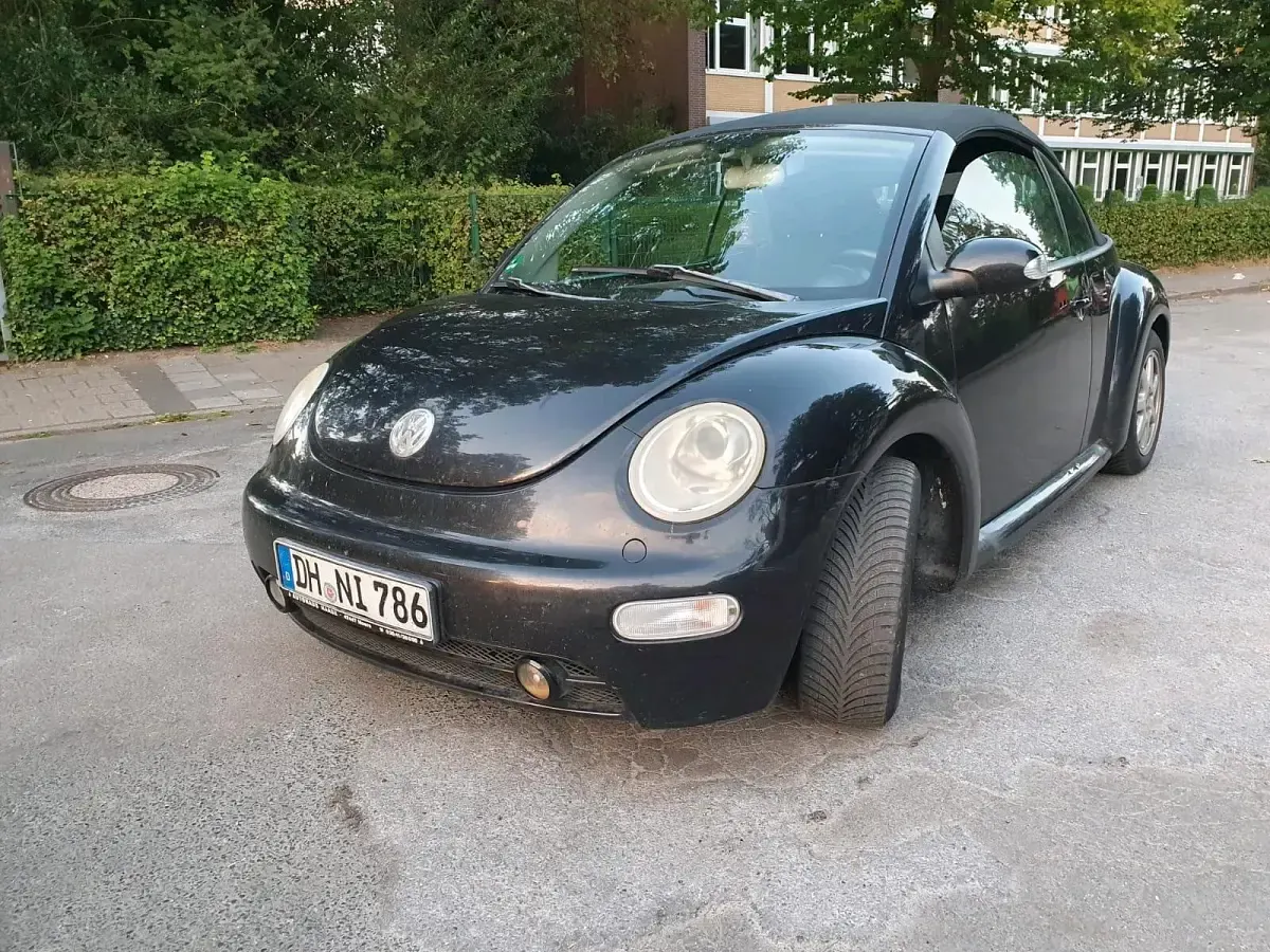 Gebraucht VW New Beetle 115 PS (84 kW) 2003 Schwarz Kleinwagen