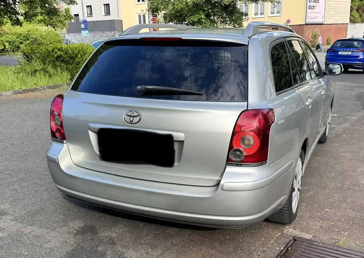 Gebraucht Toyota Avensis 126 PS (92 kW) 2007 Kombi