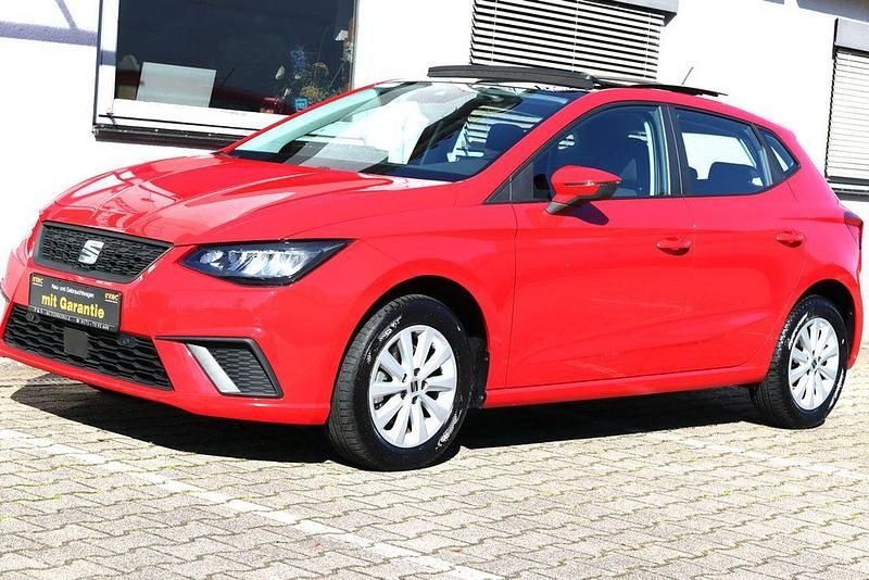 Rot Gebraucht 2022 Seat Ibiza Style Limousine | 15.890 € (Fairer Preis) - Bild 1/4